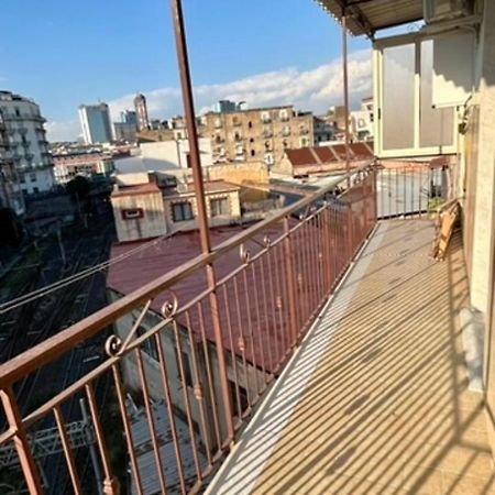 Napoli Sunny Charme Apartment Bagian luar foto